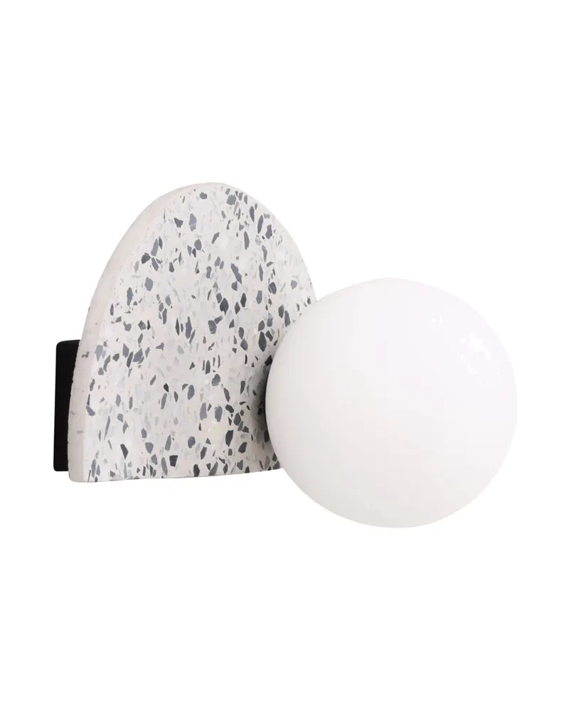 Abbeville Wandleuchte mit Terrazzo-Halterung in Halbmondform, Ansicht 4