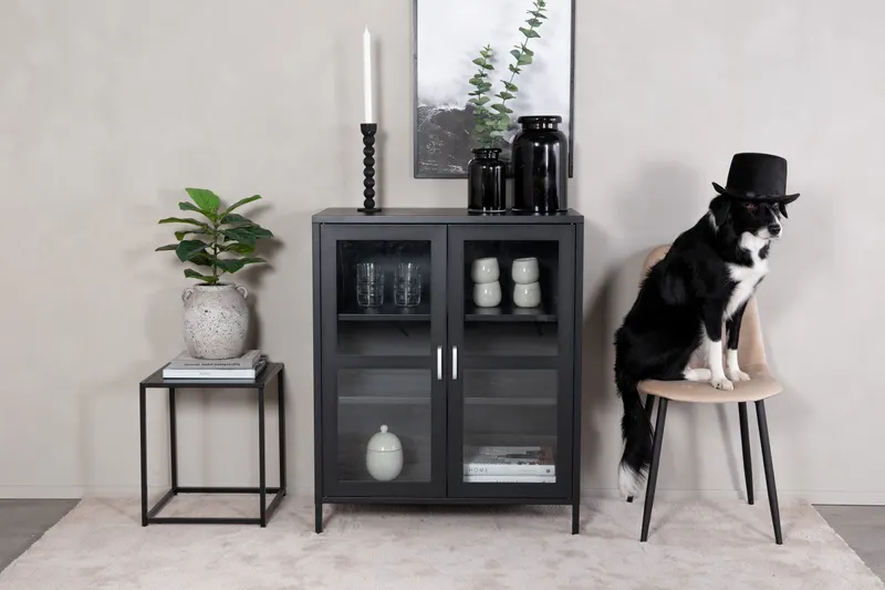 Acero Highboard aus Stahl mit Glastüren in 43 × 97 × 80 cm, Schwarz, im Wohnraum, Ansicht 1