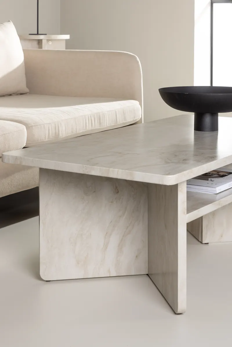 Ålesund eckiger Couchtisch in Marmoroptik in 120 × 60 cm, im Wohnraum, Ansicht 3