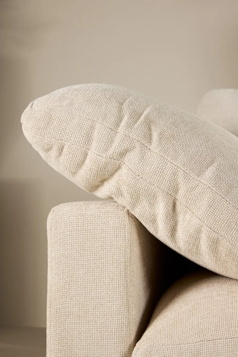 Amalfi Ecksofa mit Recamiere in Beige, im Wohnraum, Ansicht 5
