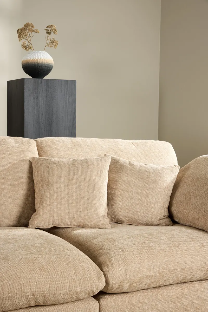 Amalfi Ecksofa mit Recamiere in Sand, im Wohnraum, Ansicht 5