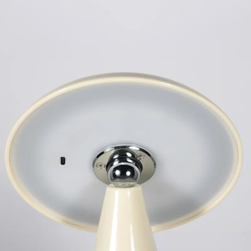 Mush Akku-Tischleuchte, Braun in Creme, Ansicht 7