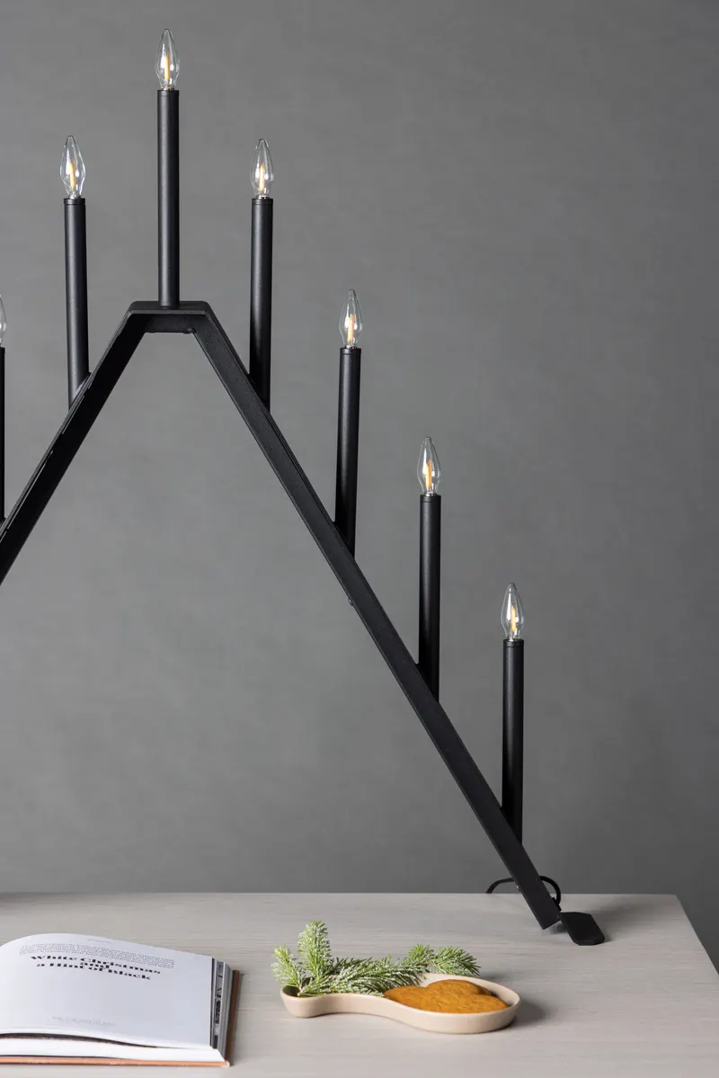 Åre Weihnachtsbeleuchtung als Adventsleuchter mit Lichtern in Kerzenform in 9 × 64 × 64 cm, im Wohnraum, Ansicht 2