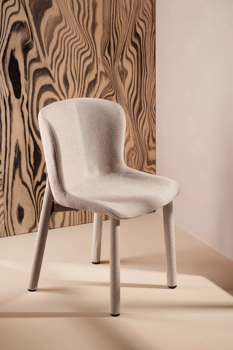 Astoria Esszimmerstuhl aus Bouclé in Beige, im Wohnraum, Ansicht 1