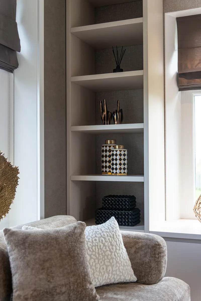 Aufbewahrungsdose Batool groß, Schwarz von Richmond Interiors, Wohnbeispiel 8, im Wohnraum