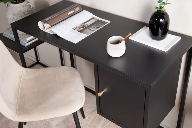 Bakal Schreibtisch aus Stahl mit Türfach in Schwarz, im Wohnraum, Ansicht 3