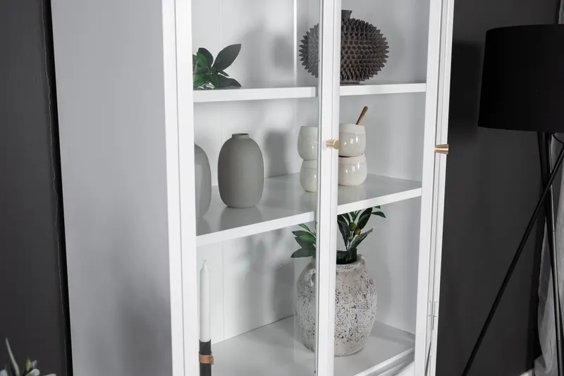Bakal Sideboard aus Stahl mit Glastüren in 40,5 × 190 × 80 cm, Weiß, im Wohnraum, Ansicht 3