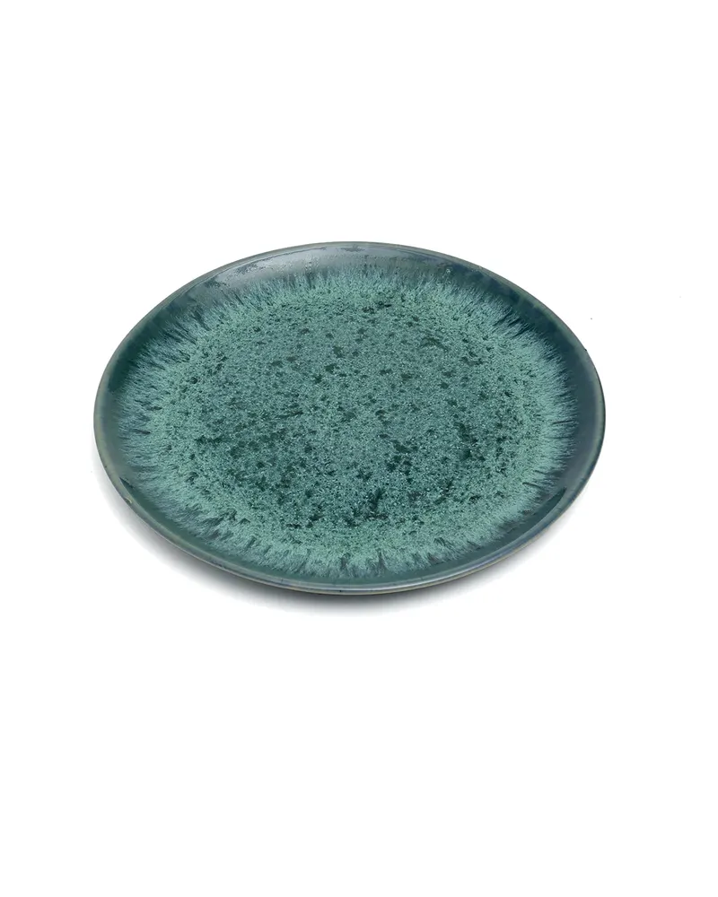 The Aqua Salad Plate Teller aus Steinzeug