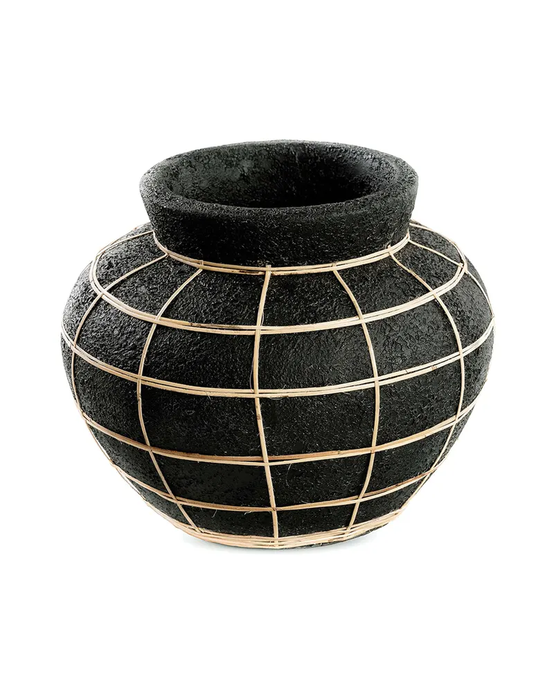 The Belly Vase, Terrakotta-Rattan-Vase von Bazar Bizar, Größe M, Schwarz / Natur, Ansicht 1