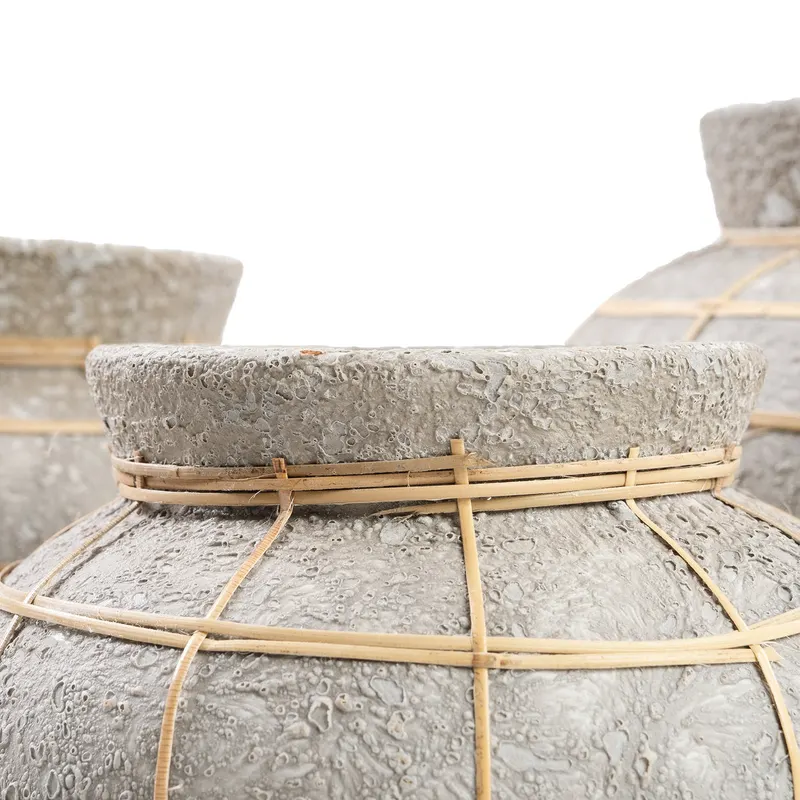 The Belly Vase, Terrakotta-Rattan-Vase von Bazar Bizar, Größe L, Beton-Natur, Ansicht 7