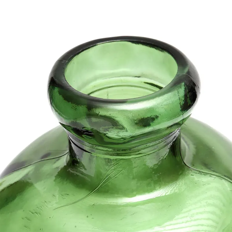The Bolai Vase aus Recyclingglas von Bazar Bizar, Größe 45 × 45 × 50 cm, Grün, Ansicht 3