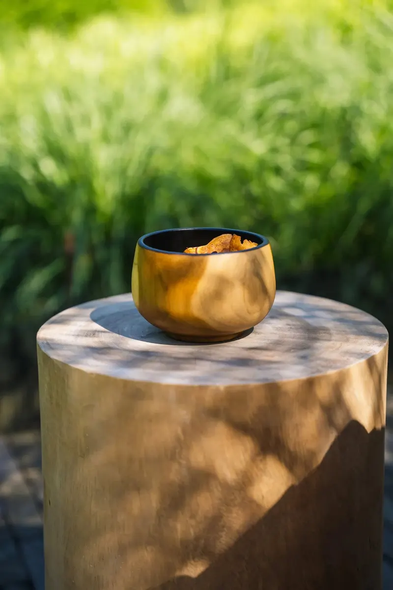 The Bondi Bowl Teakholzschale von Bazar Bizar, Größe 12 × 12 × 8 cm, Natur / Schwarz, Ansicht 3