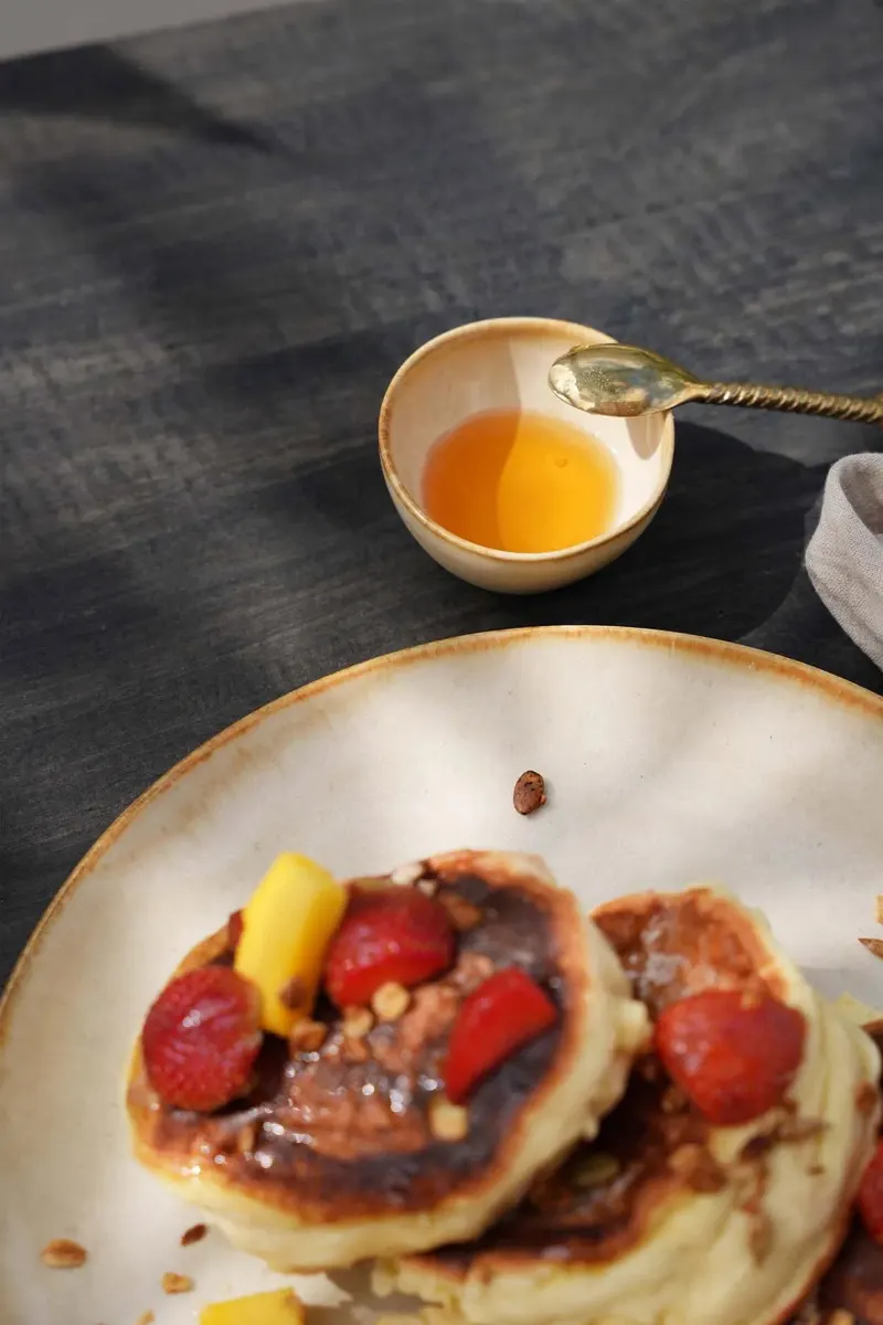 The Cascais Sauce Bowl Schale aus Steinzeug von Bazar Bizar, Größe S, Weiß, Ansicht 3