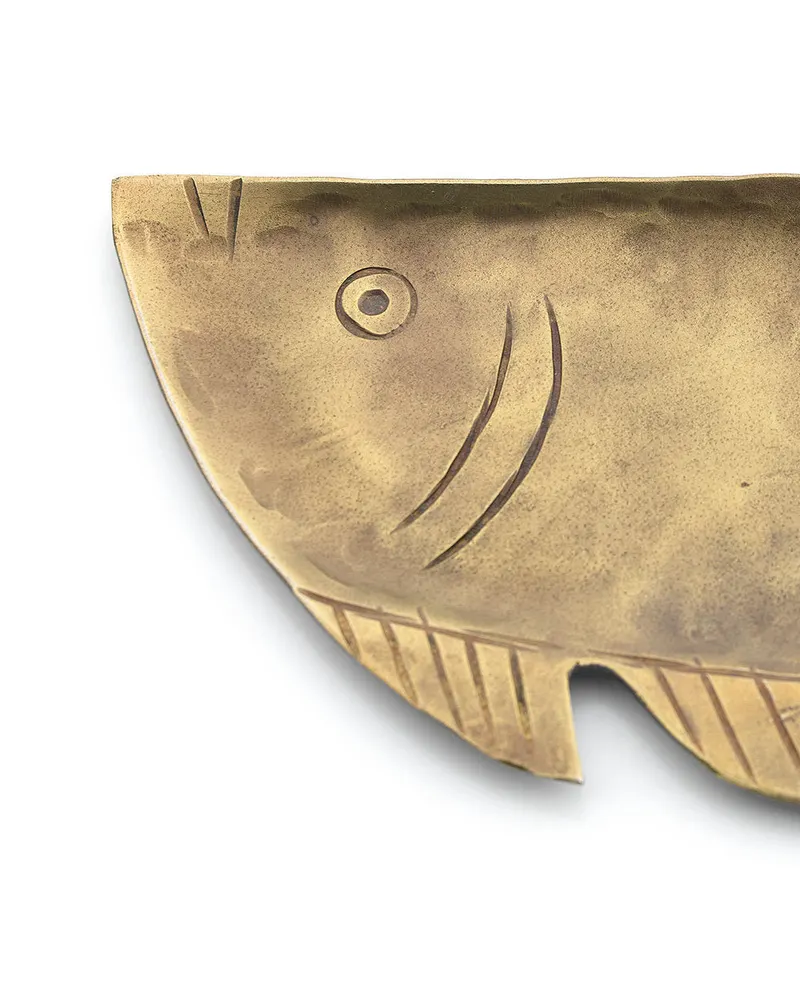 The Catch of the Tray Serviertablett aus Messing von Bazar Bizar, Größe M, Gold, Ansicht 2