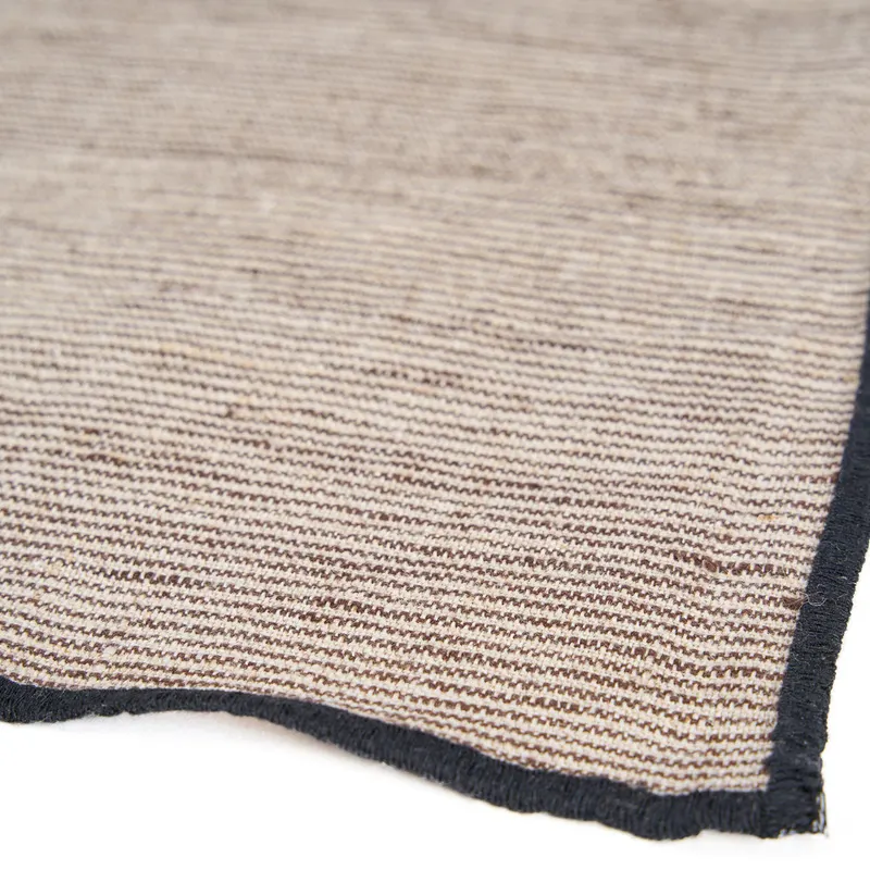 The Code Linen Napkin, Leinenserviette von Bazar Bizar, Größe 45 × 45 cm, Natur / Schwarz, Ansicht 9
