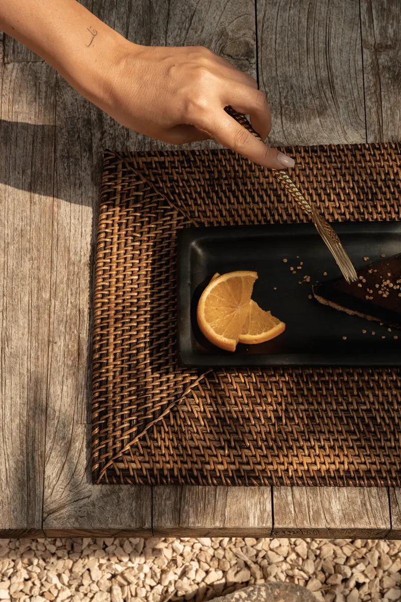 The Colonial Rectangular Placemat Rattan-Platzset von Bazar Bizar, Größe 30 × 40 × 1 cm, Natur / Braun, Ansicht 2