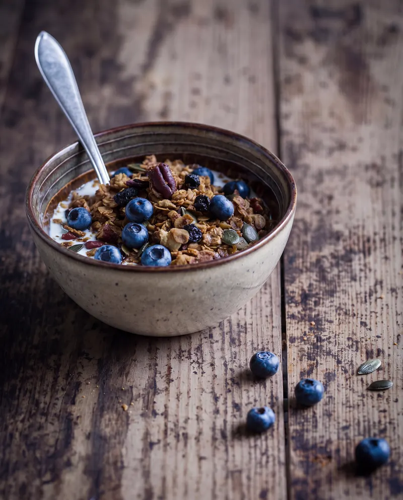 The Comporta Cereal Bowl Schüssel aus Steinzeug von Bazar Bizar, Größe S, Mehrfarbig, Ansicht 2
