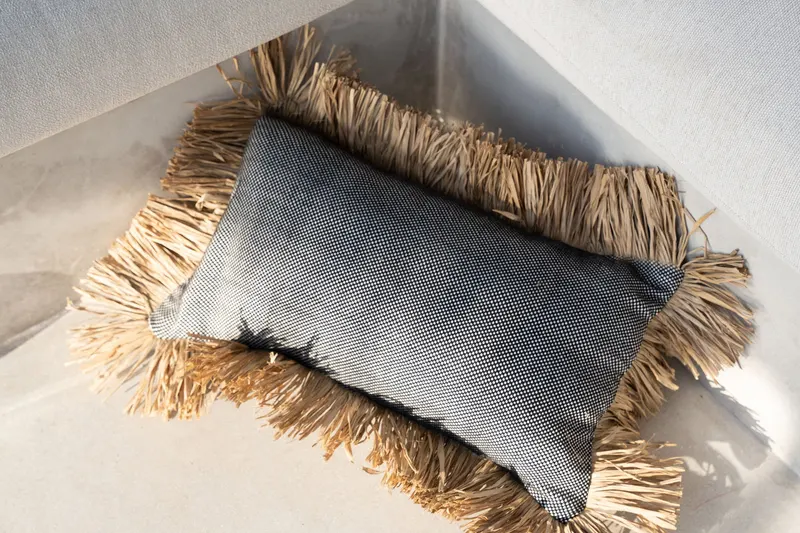 The Cotton Bonita Cushion Cover Kissenbezug von Bazar Bizar, Größe 30 × 50 cm, Natur / Schwarz, Ansicht 4