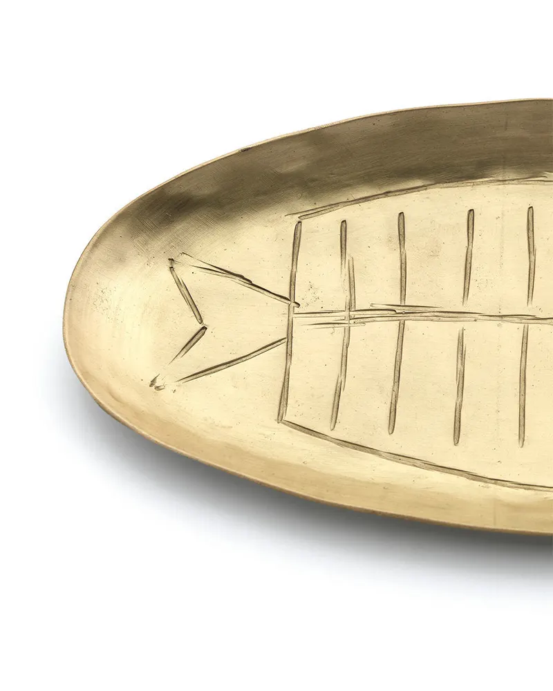 The Dishy Fishy Tray Messing-Serviertablett in Gold von Bazar Bizar, Größe L, Ansicht 3