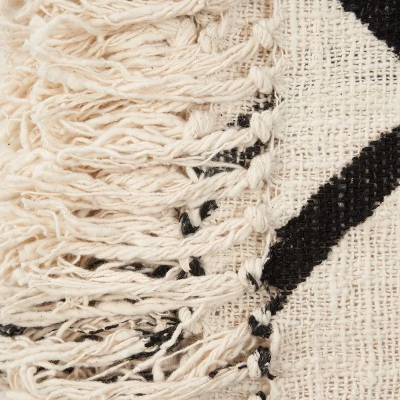 The Evil Eye Bed Throw Baumwollplaid von Bazar Bizar, Größe 128 × 240 cm, Natur / Schwarz, Ansicht 6