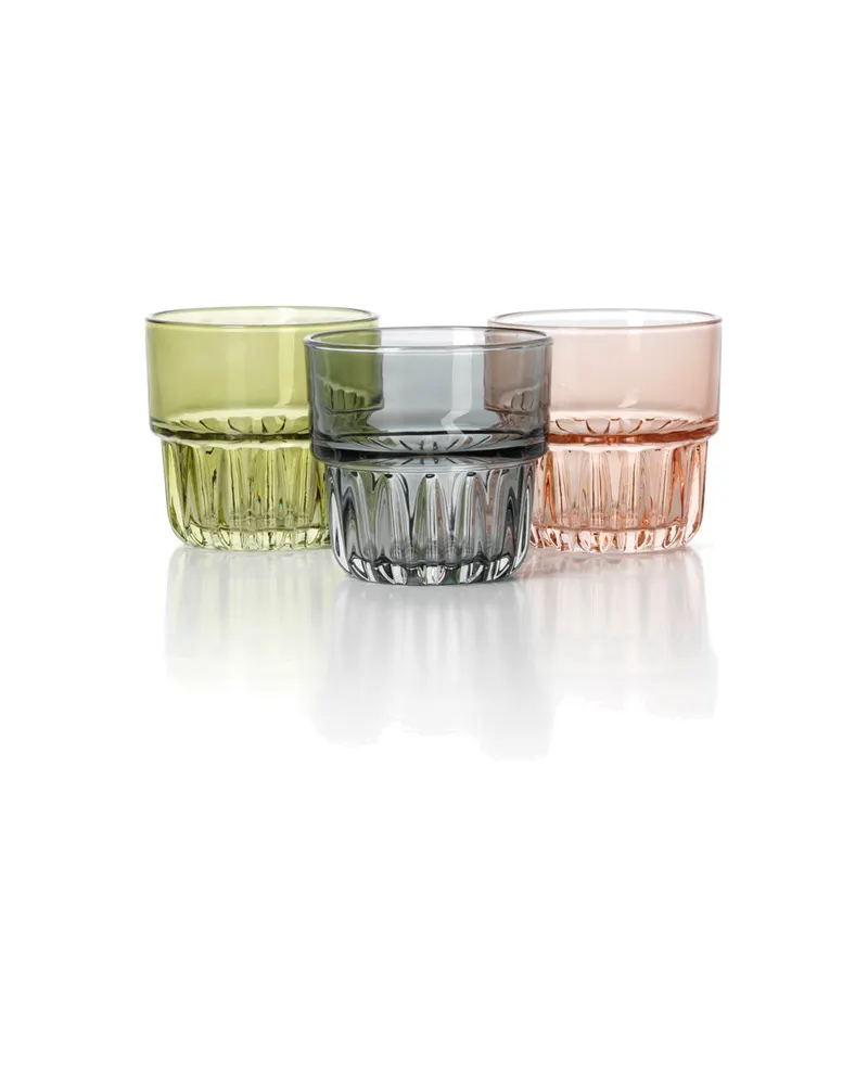 The Faceted Tumbler Trinkglas aus Recyclingglas von Bazar Bizar, Größe 8 × 8 × 8 cm, Rauchgrau, Ansicht 3