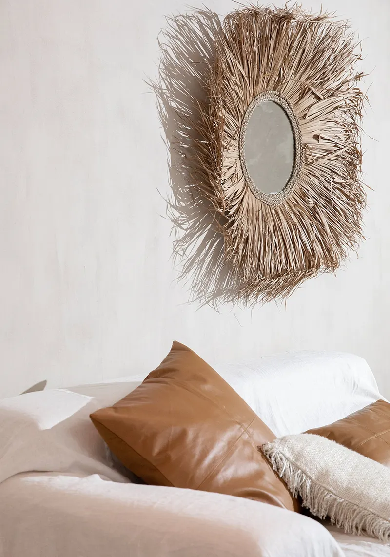 The Four Panel Leather Cushion Cover Kissenbezug von Bazar Bizar, Größe 40 × 40 cm, Camel, Ansicht 5