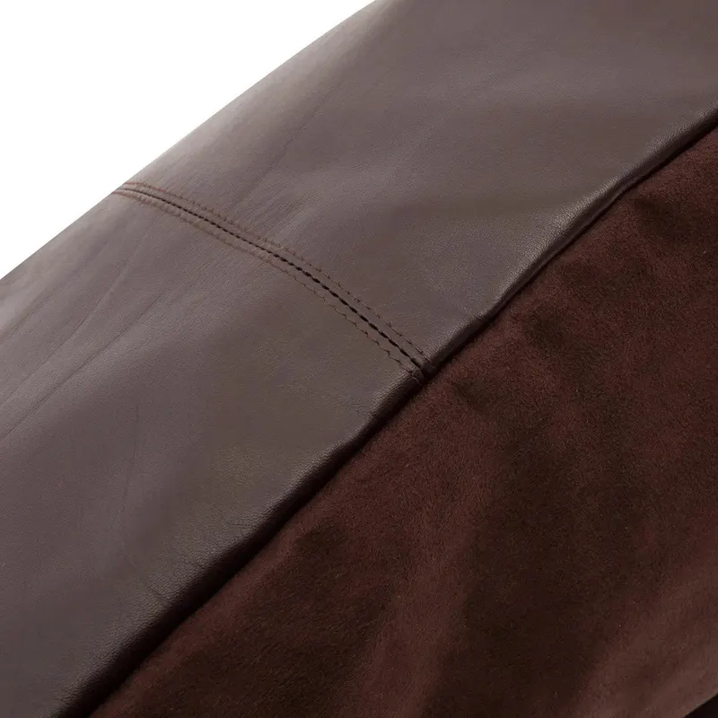 The Four Panel Leather Cushion Cover Kissenbezug von Bazar Bizar, Größe 60 × 60 cm, Schokoladenbraun, Ansicht 4