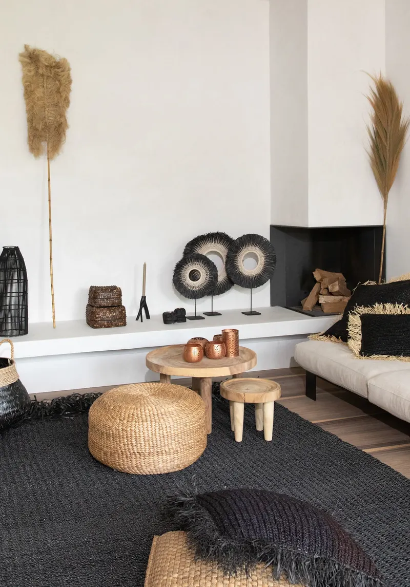The Fringed Carpet, schwarzer Teppich, 180 × 240 cm von Bazar Bizar, Ansicht 3