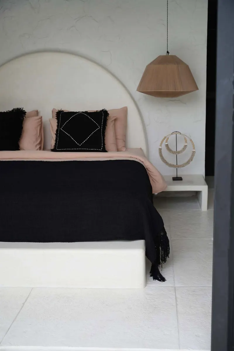 The Gypsy Bed Throw Baumwollplaid von Bazar Bizar, Größe 260 × 122 cm, Schwarz, Ansicht 3
