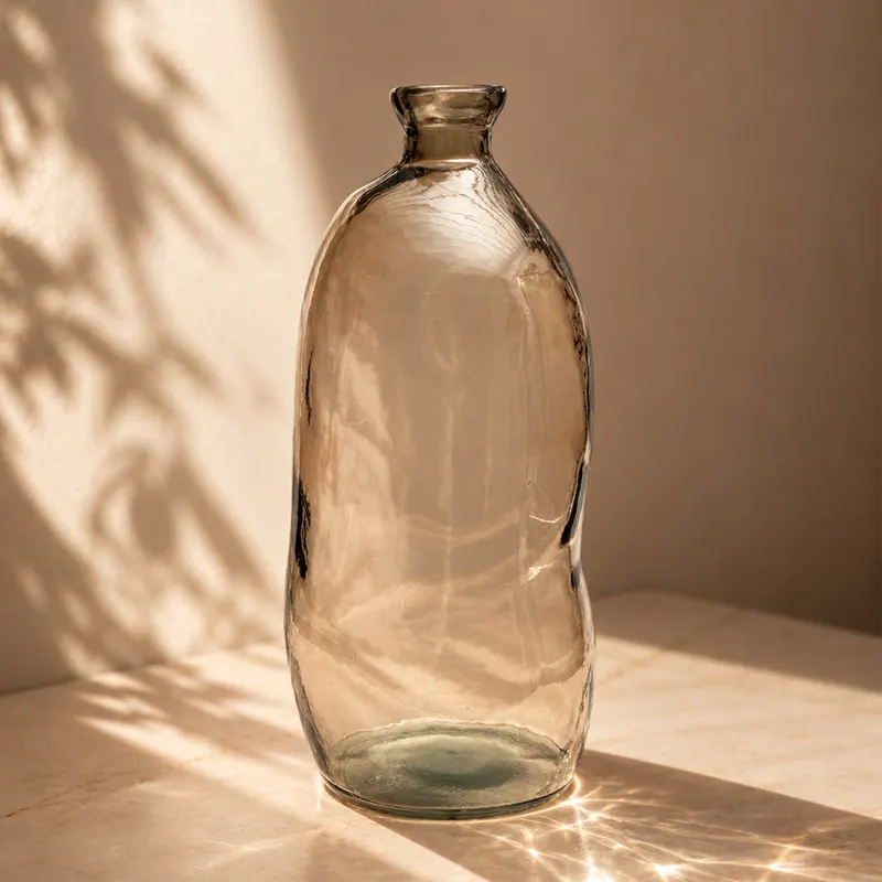 The Jinsuo Vase, Vase von Bazar Bizar, Größe 34 × 34 × 73 cm, Beige, Ansicht 2