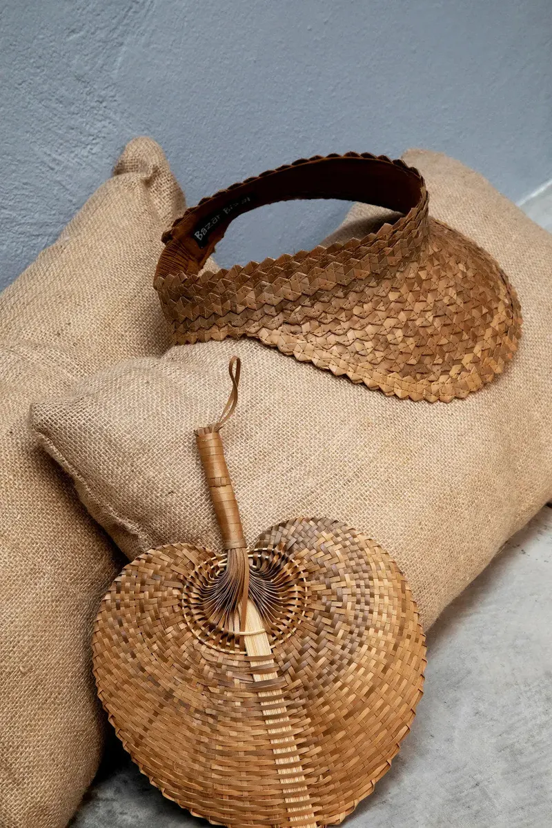 The Jute Cushion Cover Kissenbezug aus Jute von Bazar Bizar, Größe 30 × 60 cm, Natur, Ansicht 3