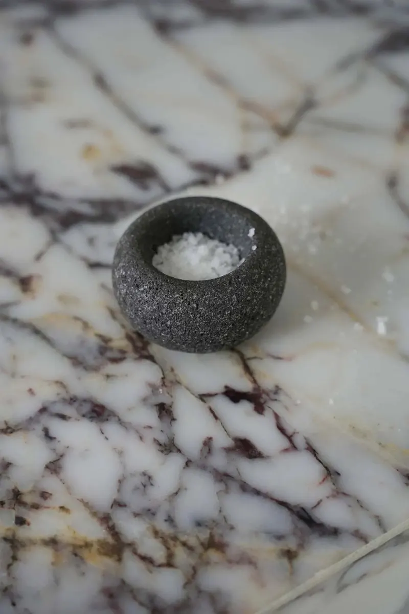 The Lava Stone Bowl Lavasteinschale von Bazar Bizar, Größe XS, Schwarz, Ansicht 5