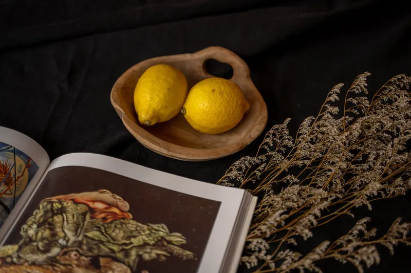 The Linen Tablecloth Leinentischdecke von Bazar Bizar, Größe 150 × 150 cm, Schwarz, Ansicht 4