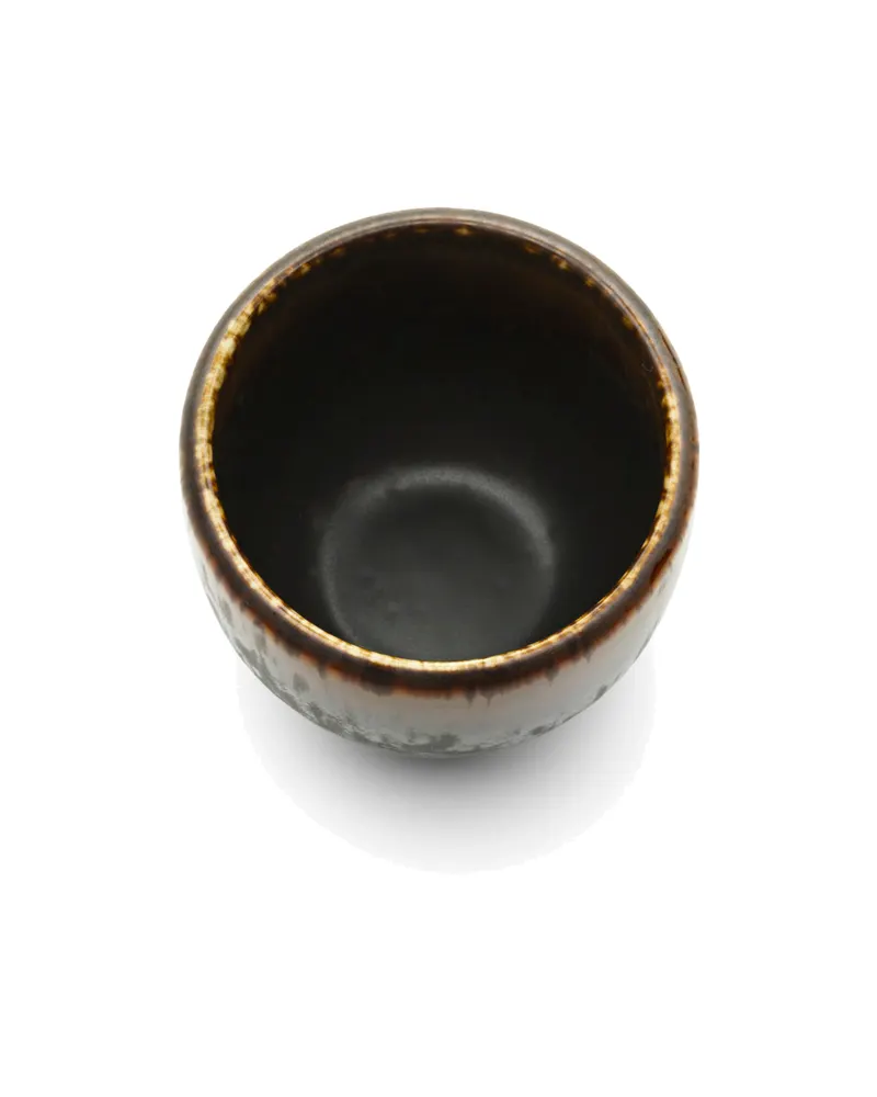 The Merapi Cup, Keramiktasse in Braun von Bazar Bizar, Größe M, Ansicht 2