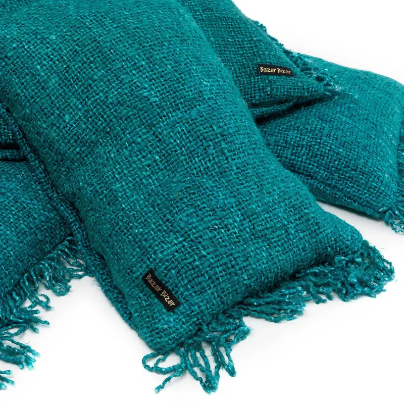 The Oh My Gee Cushion Cover Kissenbezug aus Baumwolle von Bazar Bizar, Größe 35 × 100 cm, Aqua, Ansicht 4