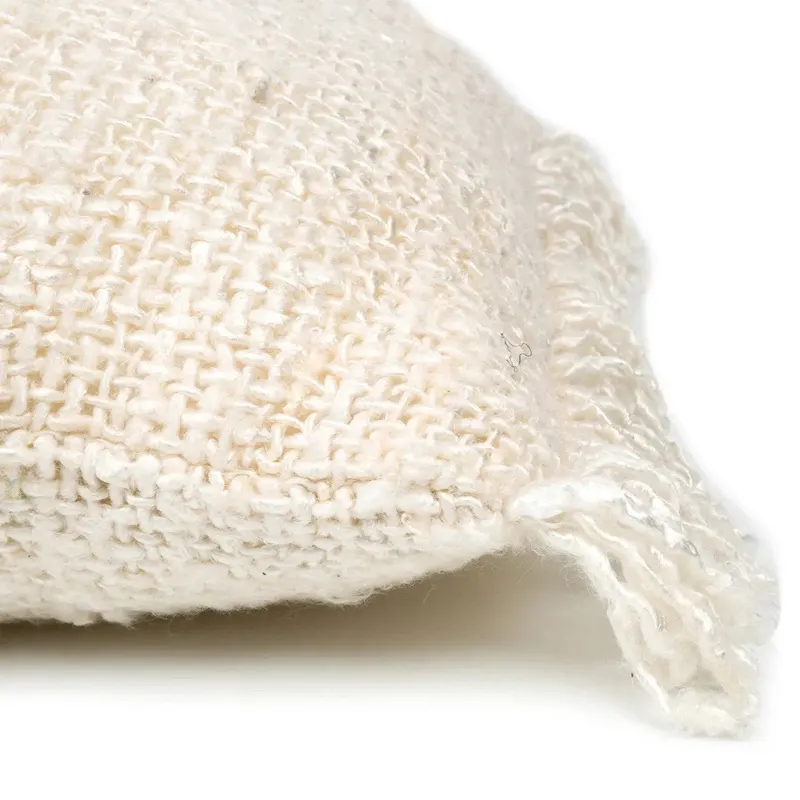 The Oh My Gee Cushion Cover Kissenbezug aus Baumwolle von Bazar Bizar, Größe 35 × 100 cm, Creme, Ansicht 5