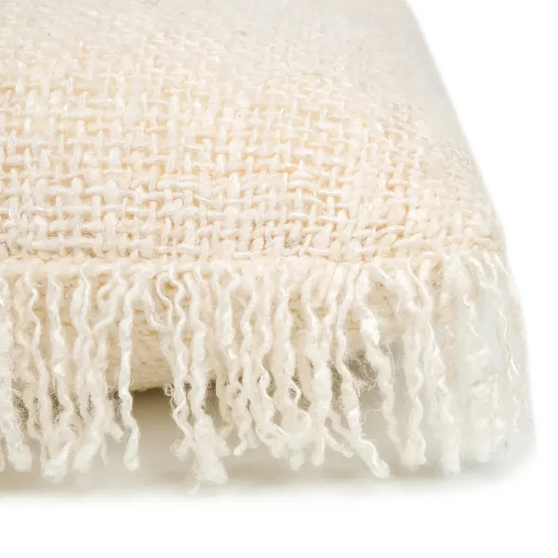 The Oh My Gee Cushion Cover Kissenbezug aus Baumwolle von Bazar Bizar, Größe 60 × 60 cm, Creme, Ansicht 6