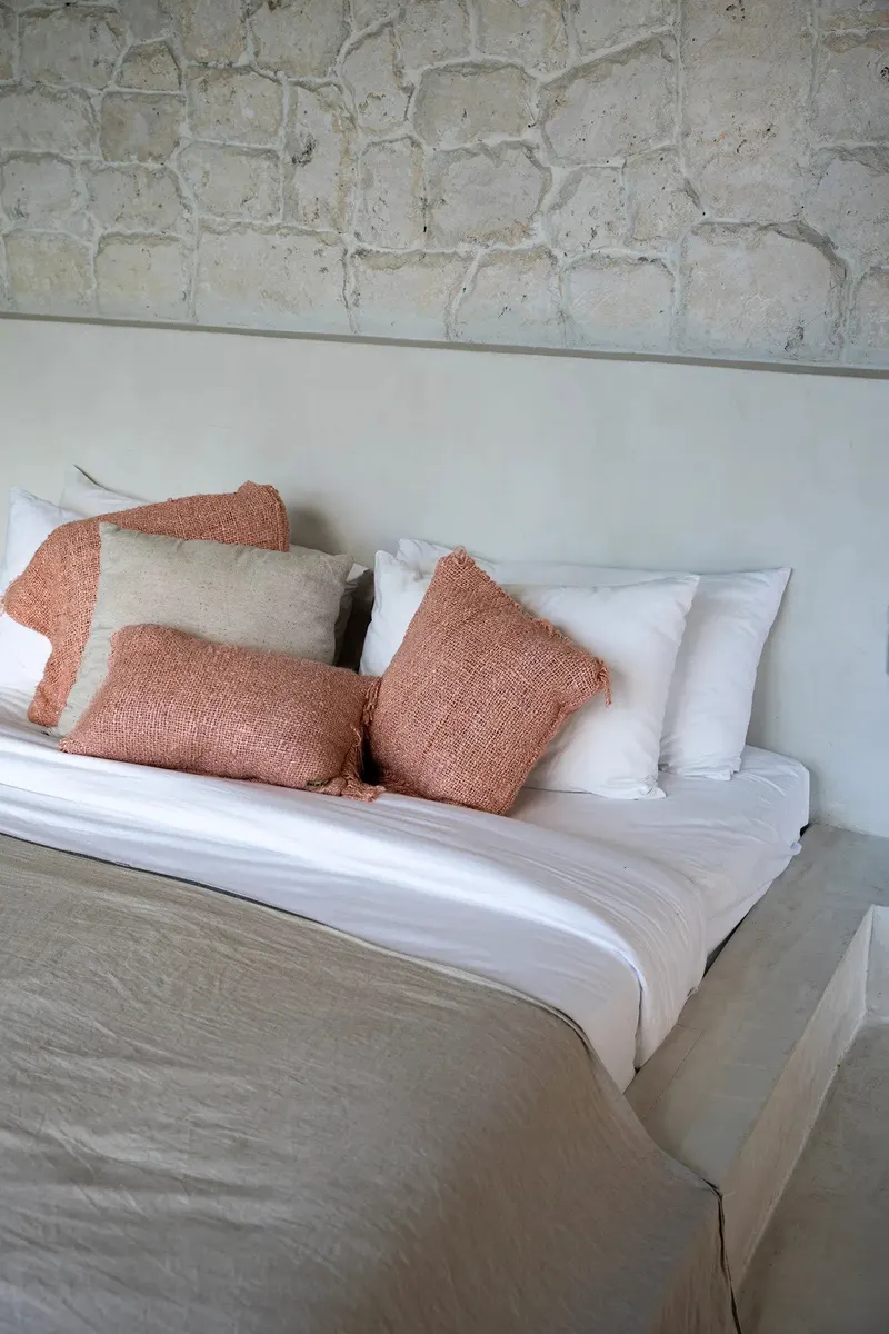 The Oh My Gee Cushion Cover Kissenbezug aus Baumwolle von Bazar Bizar, Größe 40 × 40 cm, Rosa, Ansicht 5