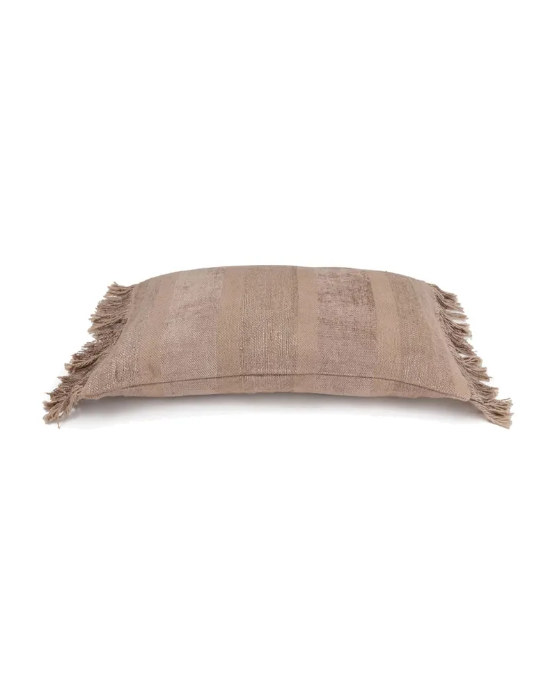 The Oh My Gee Cushion Cover Kissenbezug aus Samt von Bazar Bizar, Größe 30 × 50 cm, Betongrau, Ansicht 5