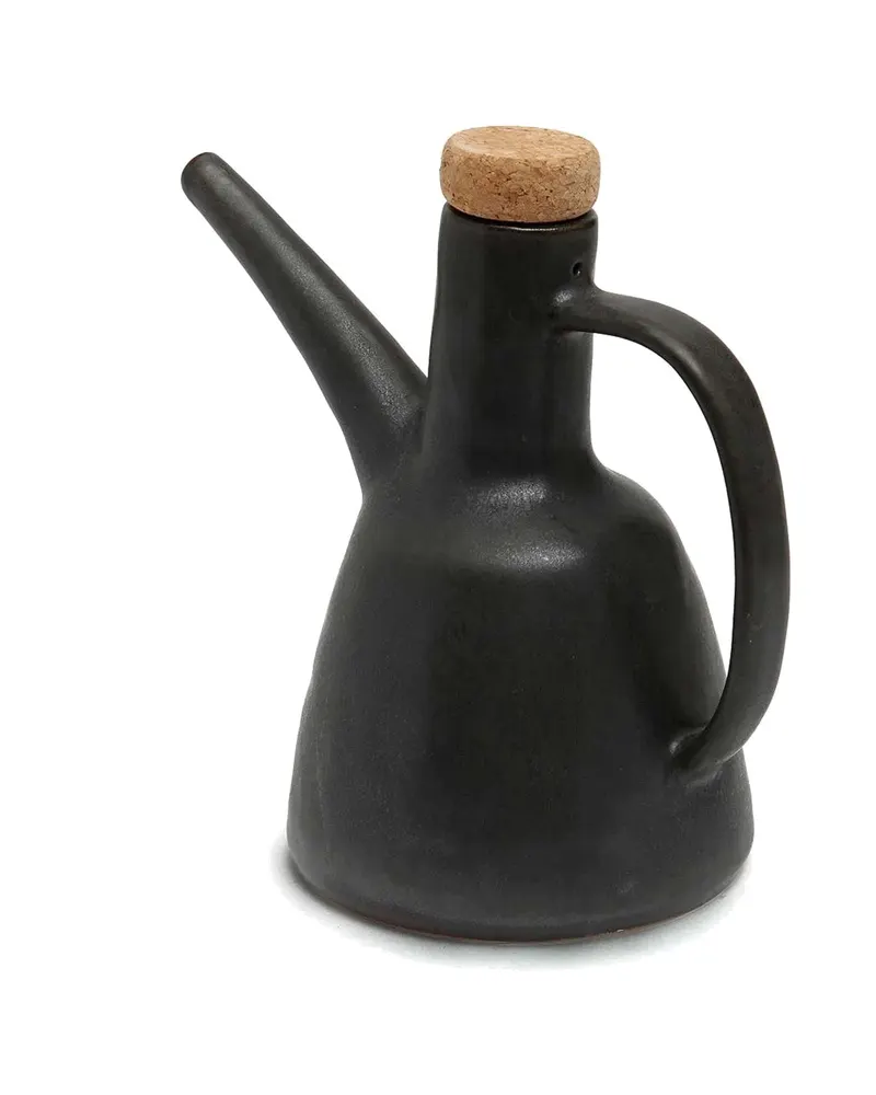 The Olive Oil Bottle N°79, Steinzeugflasche von Bazar Bizar, Größe 18 × 11 × 16 cm, Schwarz, Ansicht 4