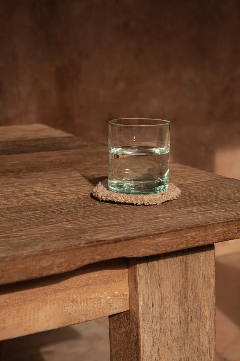 The On the Rocks Glass Trinkglas aus Recyclingglas von Bazar Bizar, Größe 8 × 8 × 9 cm, Blau, Ansicht 4