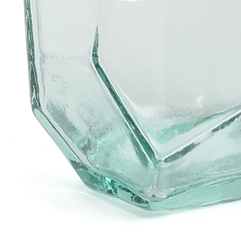 The Origami Glass Trinkglas aus blauem Recyclingglas von Bazar Bizar, Größe 9 × 9 × 9 cm, Ansicht 3