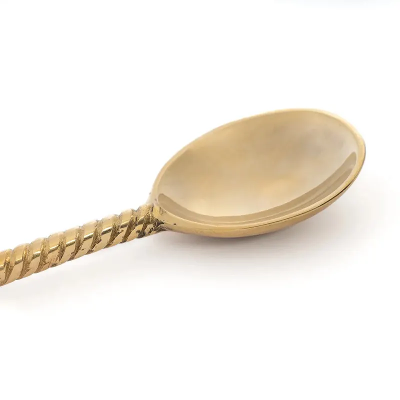 The Palm Tree Salad Spoon Messing-Besteck in Gold von Bazar Bizar, Größe 26 × 6 × 1 cm, Ansicht 7