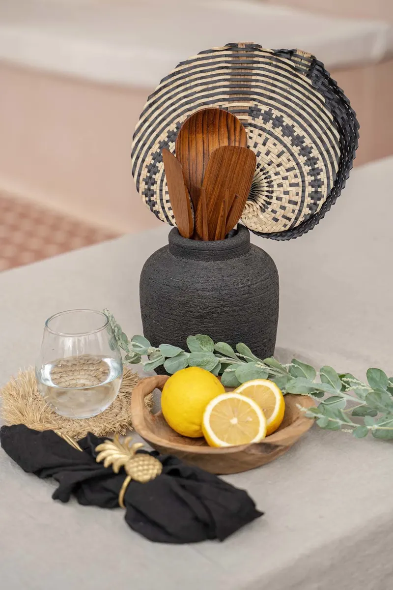 The Peaky Vase Terrakotta-Vase von Bazar Bizar, Größe S, Schwarz, Ansicht 3