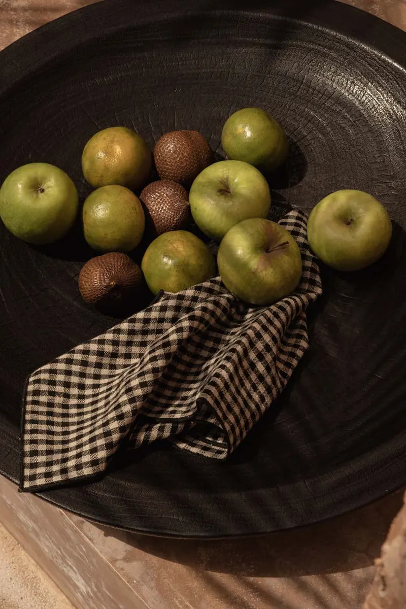 The Picknick Napkin Leinenserviette von Bazar Bizar, Größe 45 × 45 cm, Natur / Schwarz, Ansicht 3