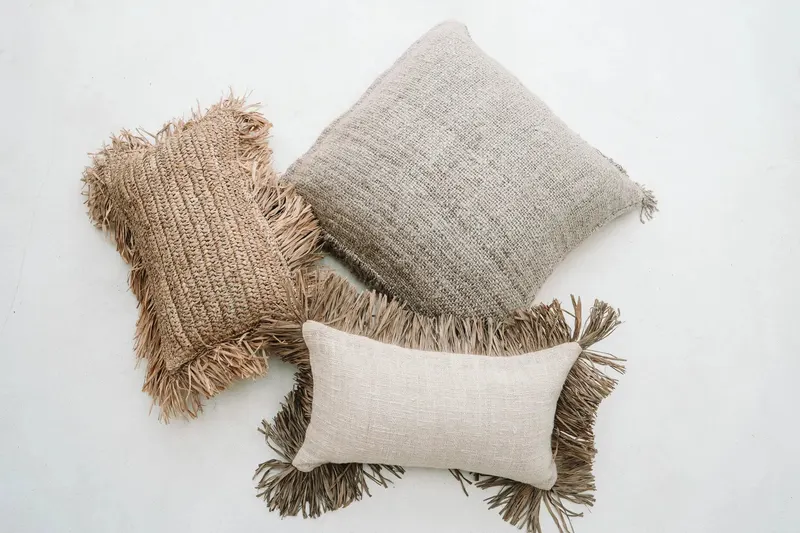 The Raffia Cushion Cover Rectangular Kissenbezug aus Raffia von Bazar Bizar, Größe 30 × 50 cm, Natur, Ansicht 10