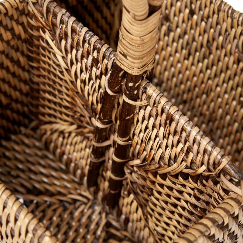 The Rattan Cutlery Caddy N°2, Besteckhalter aus Rattan von Bazar Bizar, Größe 18 × 18 × 29 cm, Natur / Braun, Ansicht 7
