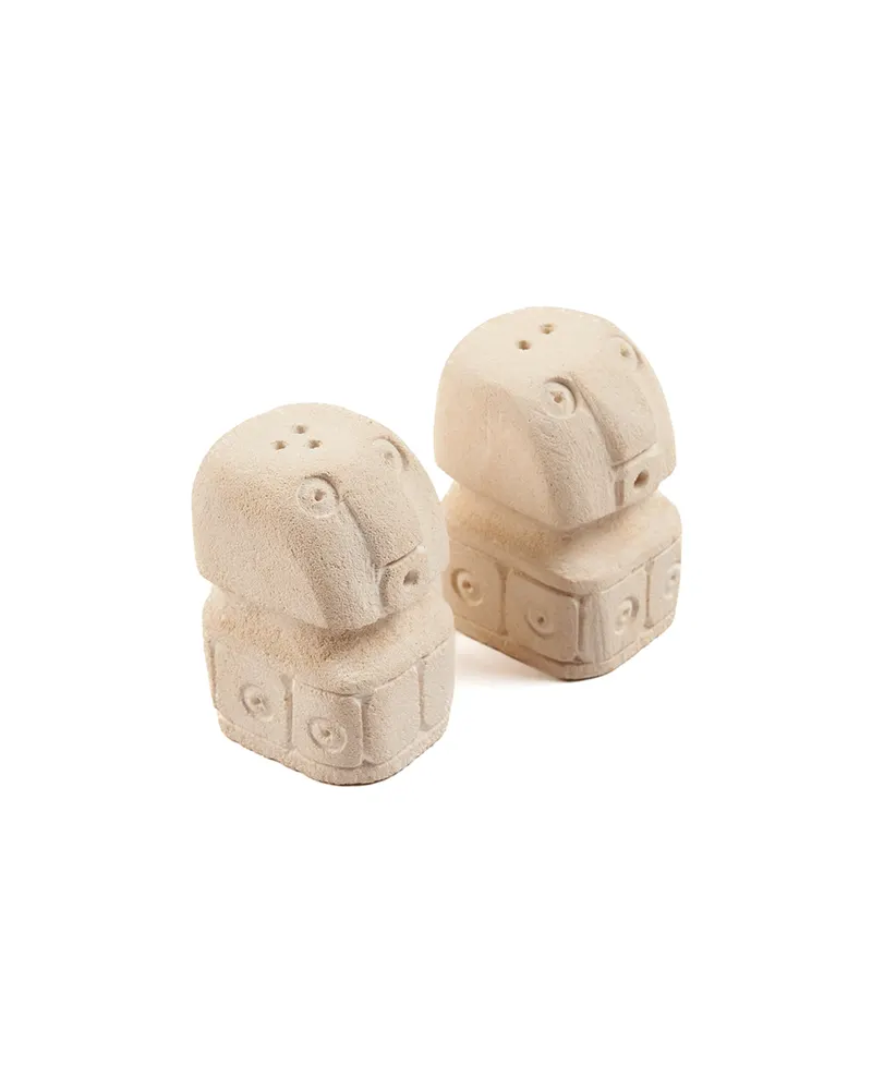 The Salt & Pepper Sumba Gewürzzubehör aus Sandstein von Bazar Bizar, Größe 4 × 5 × 7 cm, Natur, Ansicht 2