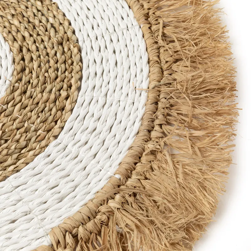 The Seagrass Raffia Placemat Platzset aus Seegras und Raffia von Bazar Bizar, Größe 45 × 45 × 1 cm, Natur / Weiß, Ansicht 3