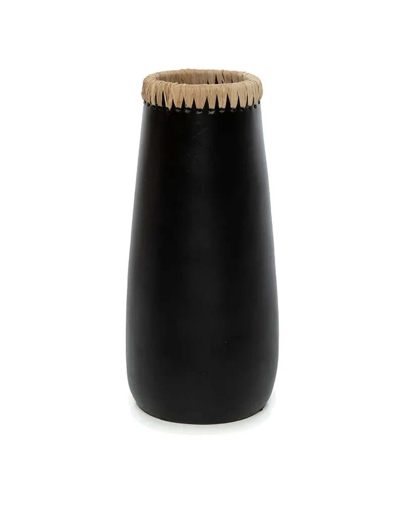 The Sneaky Vase, Vase aus Terrakotta und Raffia von Bazar Bizar, Größe L, Schwarz / Natur, Ansicht 1